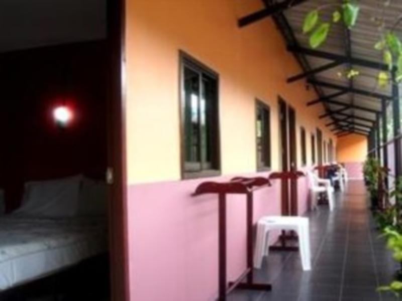 Pongpan House Phi Phi Apartment Exterior photo